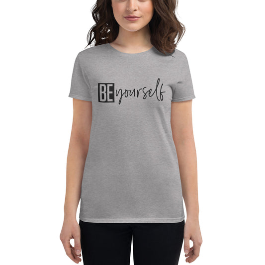 Women's short sleeve t-shirt